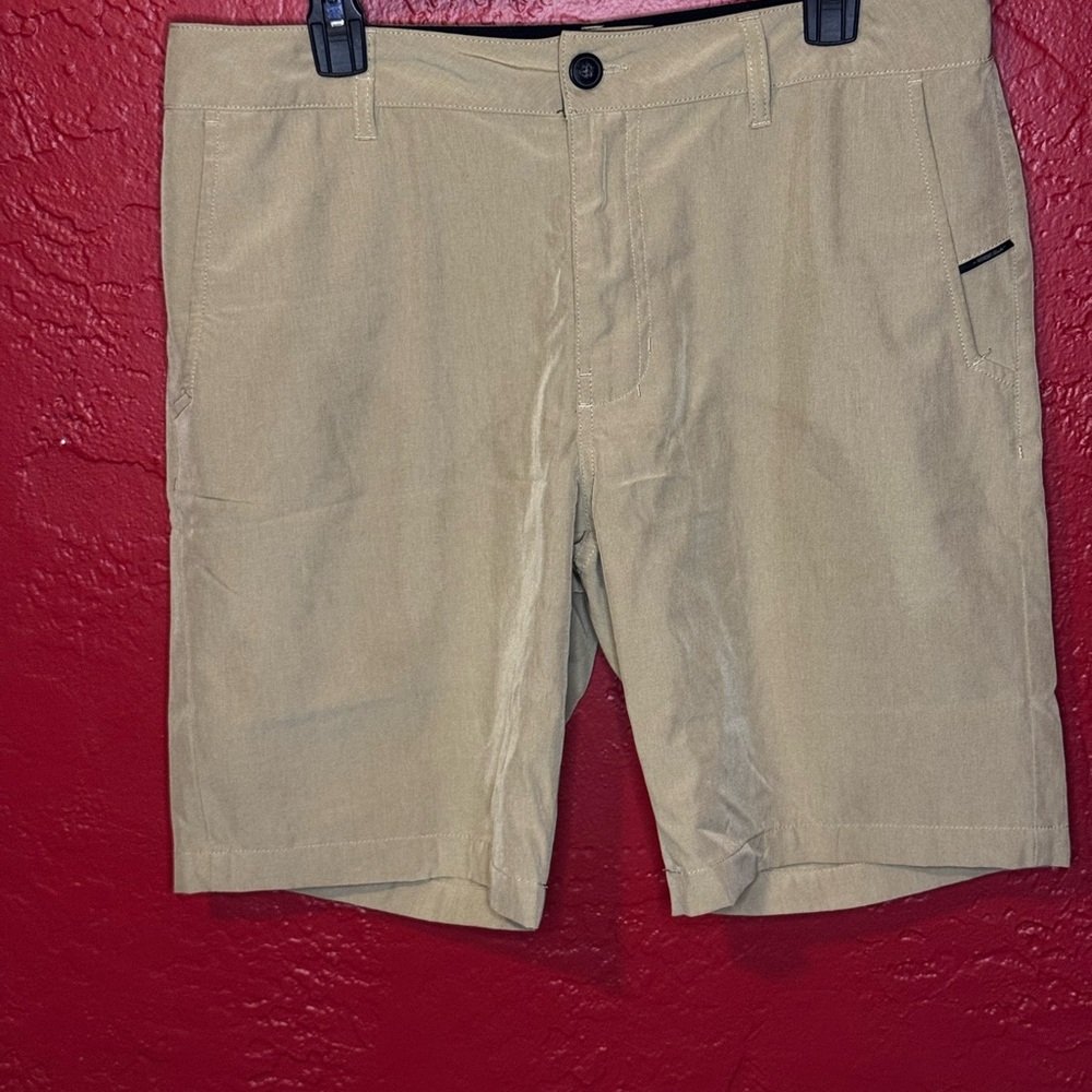 Men's Tan Shorts